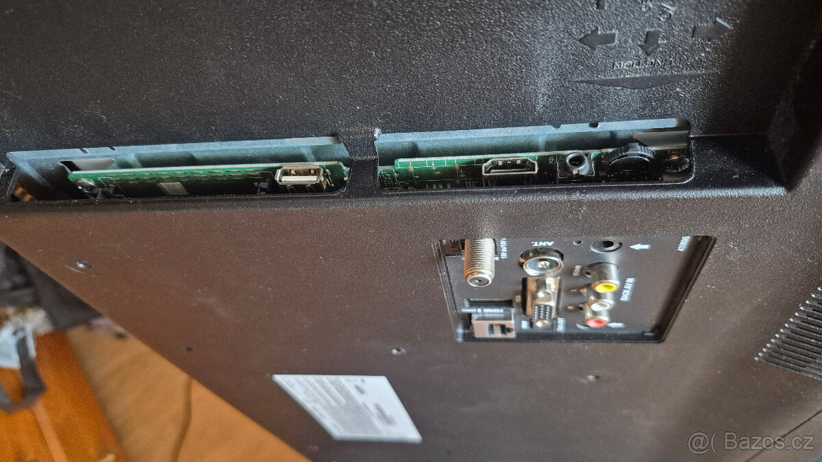 TVF32R571STWEB televize gogen - 2
