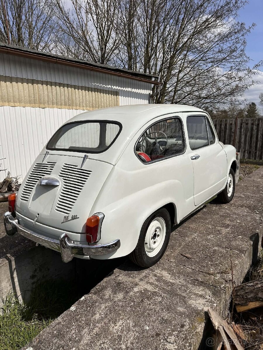 Fiat 600 - po repasu, nedodělané detaily - 2