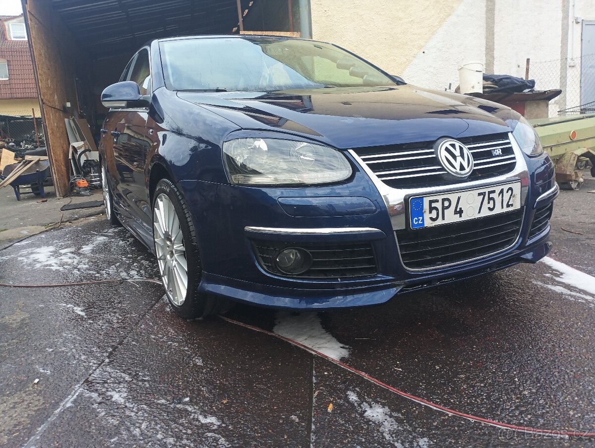 VW Jetta 1.9tdi 77kw na SMS nereagují - 2