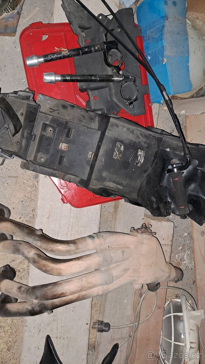 Yamaha yzf 750 , yzf 1000r yzf r1 - 2