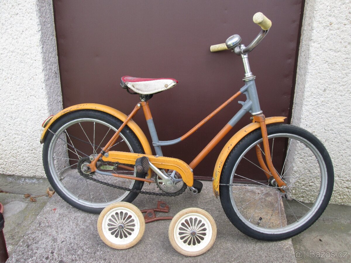 Jízdní kolo. - 2