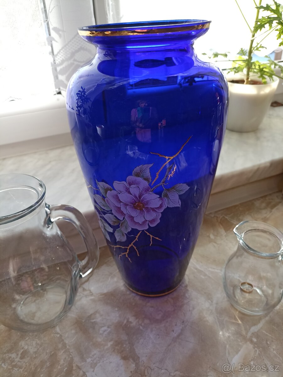 Váza modré sklo - 2
