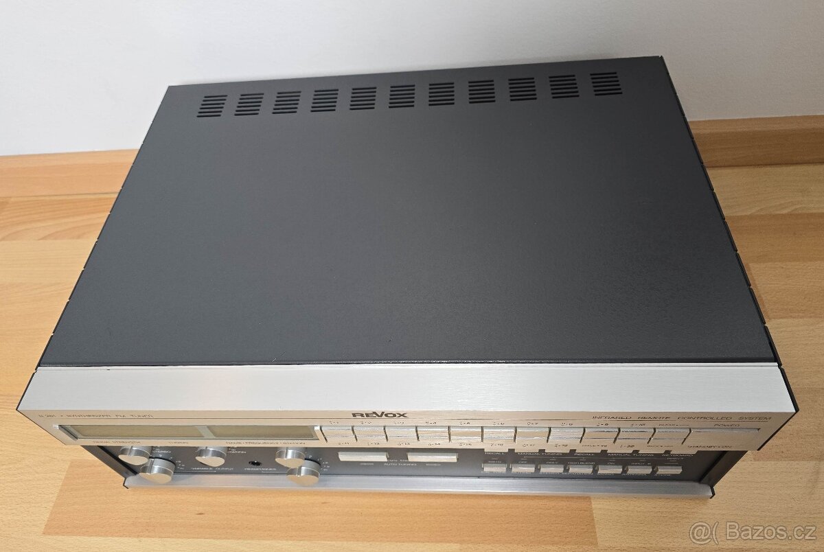 ReVox B261 FM Stereo Tuner - 2