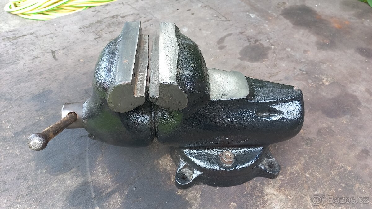 Svěrák York 150 - 2