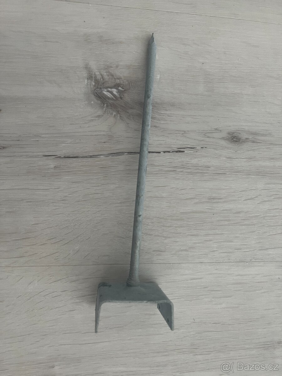 Držák hřebenové latě - 2