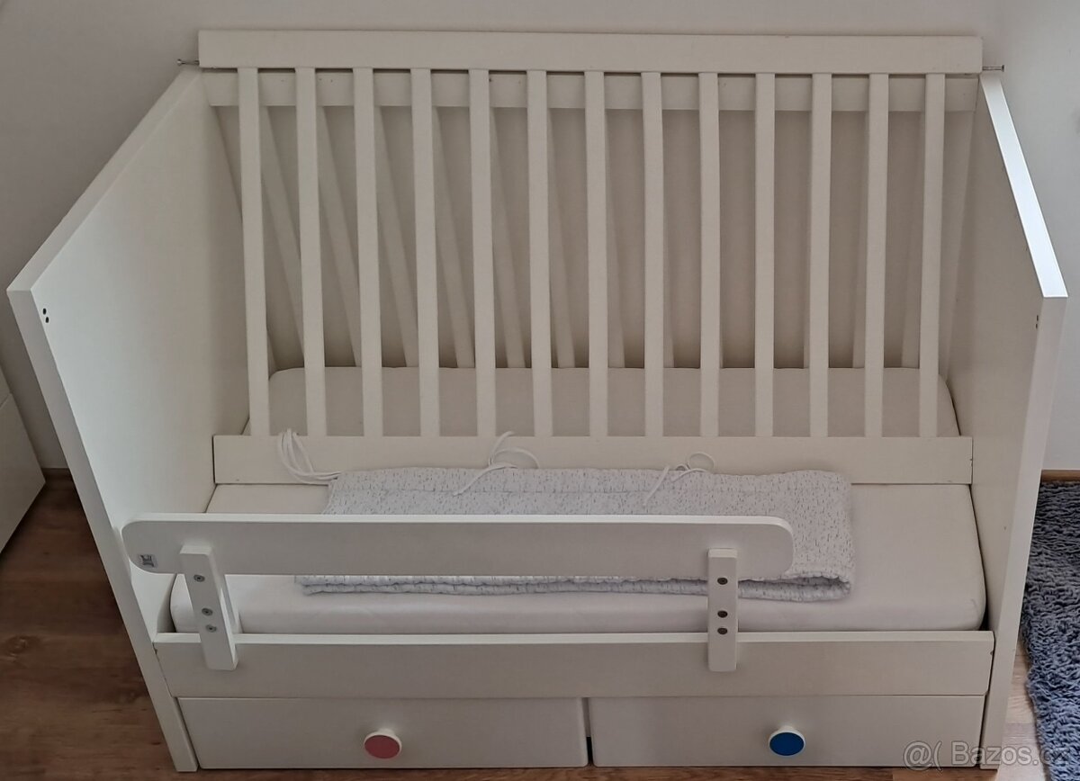 Ikea dětská postýlka se zásuvkami - 2