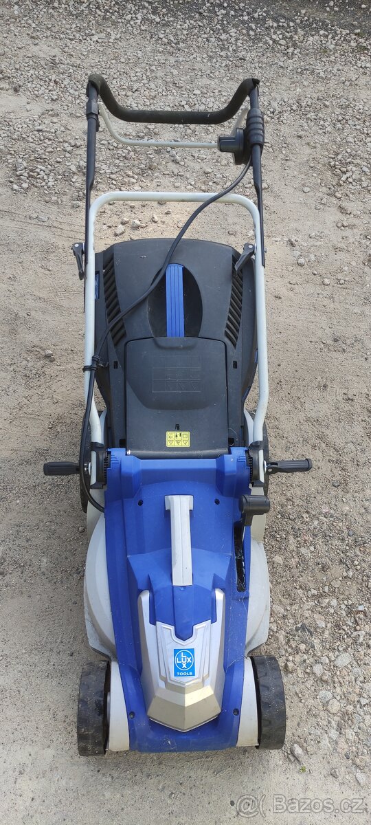 Sekačky zahradní - 2