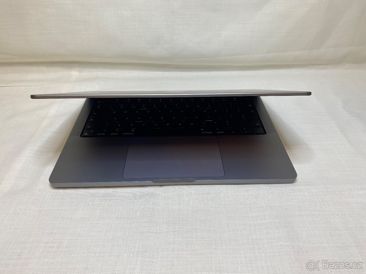 14 Apple MacBook Pro M1 Pro 8/14 jádro SpaceGrey ZÁRUKA - 2