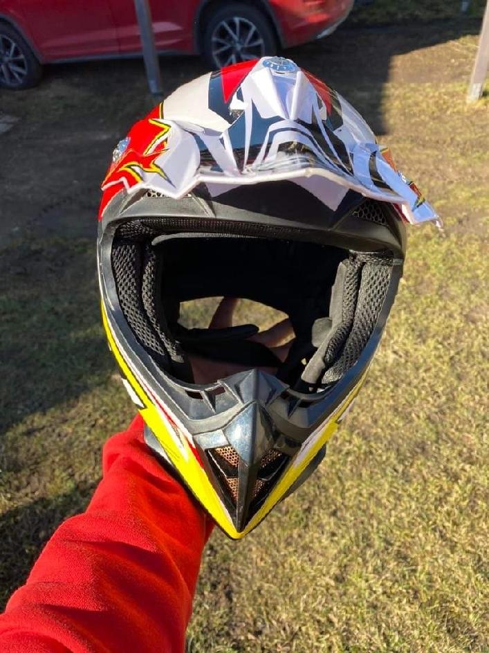 PŘILBA CROSS ZED YL 51/52 cm ČERVENÁ - 2