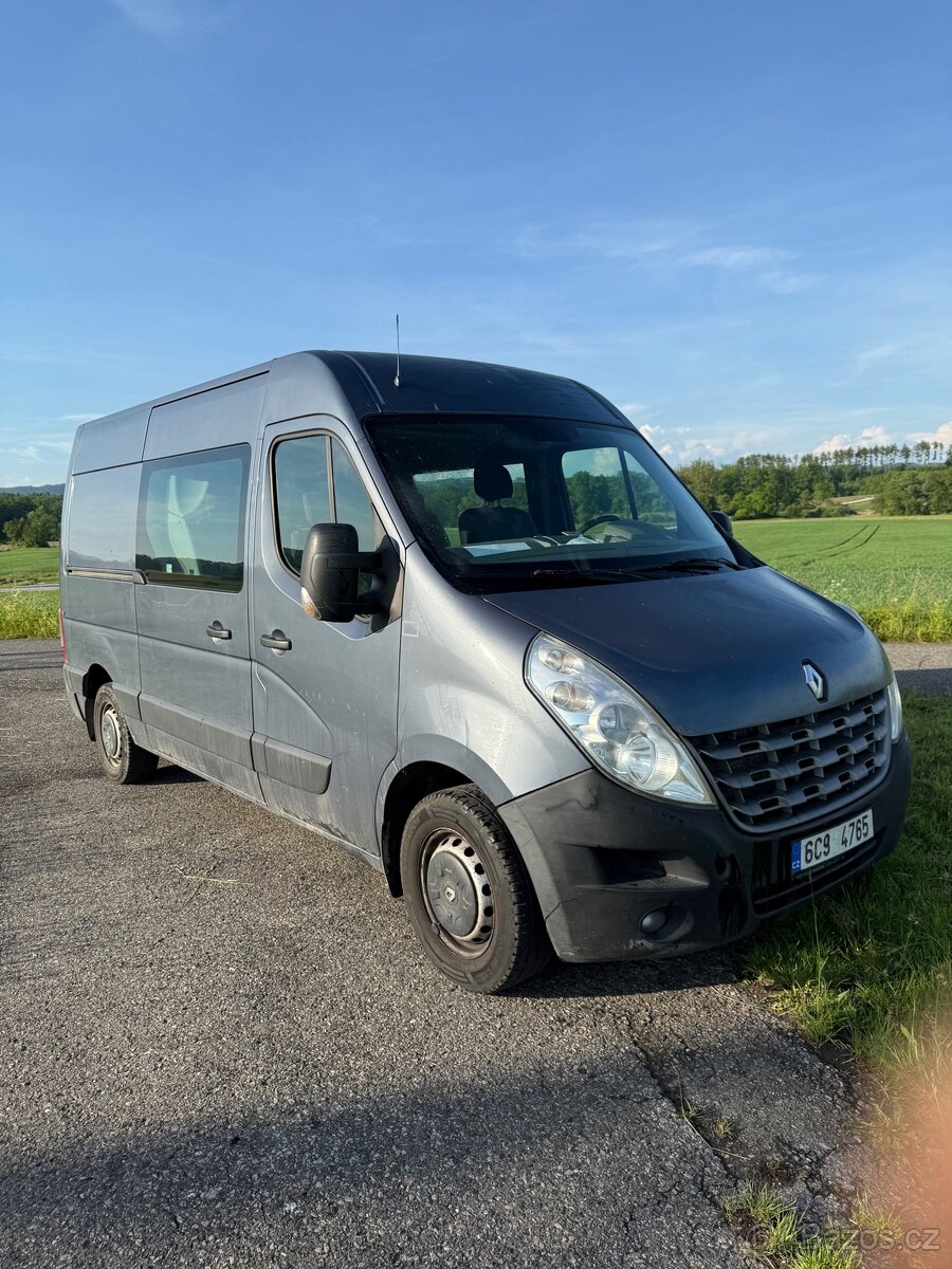 Prodám Renault Master 6 míst-pojízdná dílna - 2