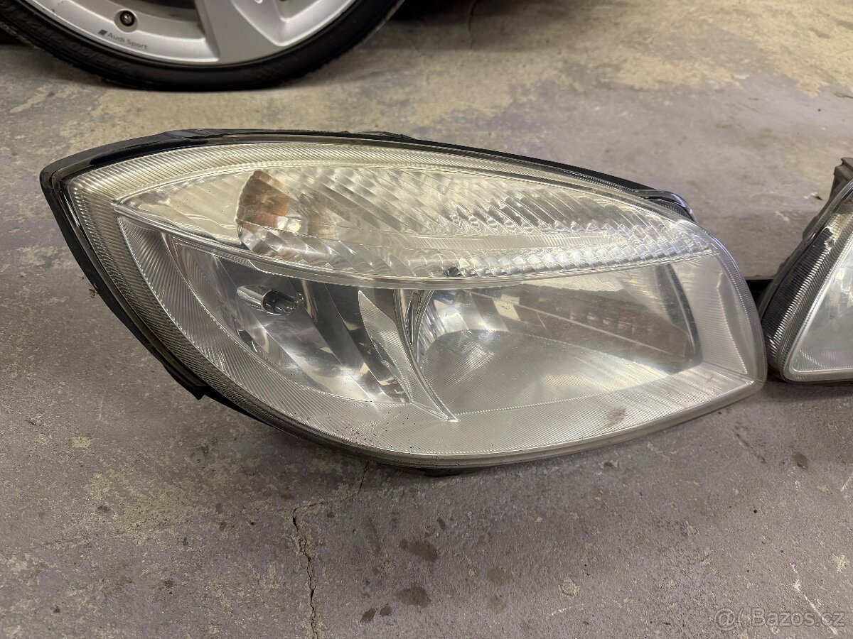 Přední světla Fabia 2 - 2
