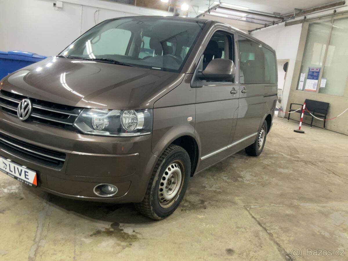 VW Multivan T5 2.0TDI 103kW Match, 2xšoupačky,tažné - 2