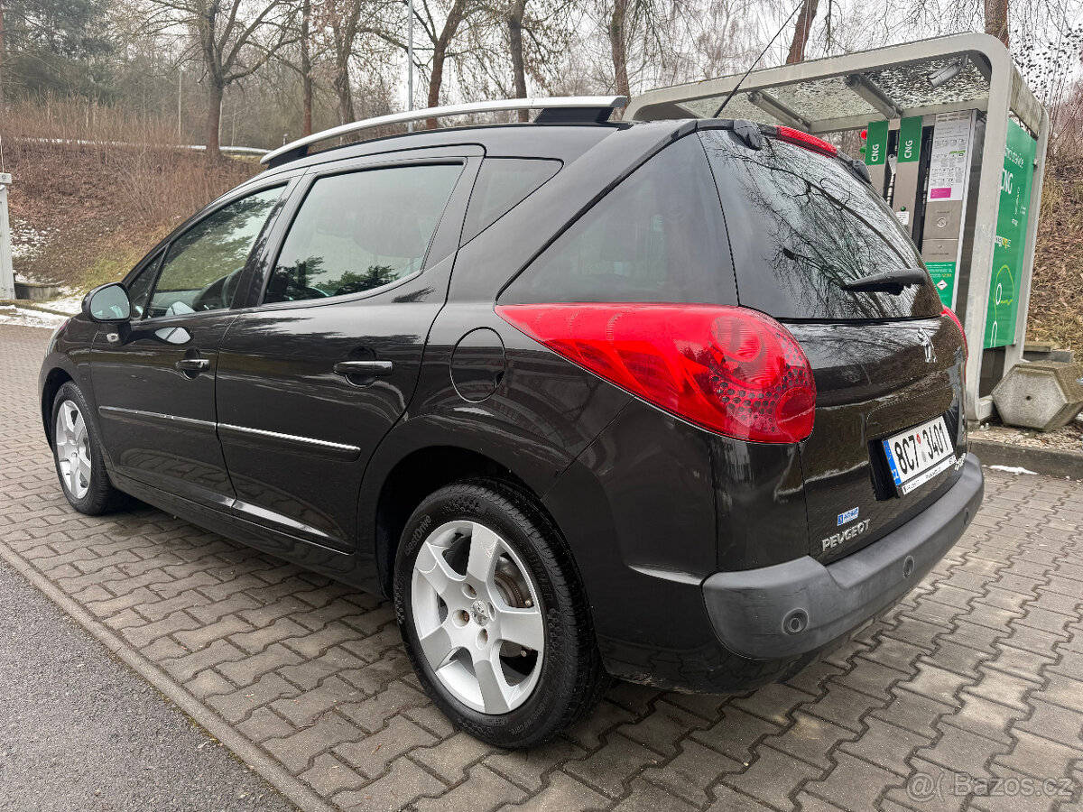 PEUGEOT 207 SW 1,6VTI AUTOMATIC PREMIUM ROK 2010 - 2