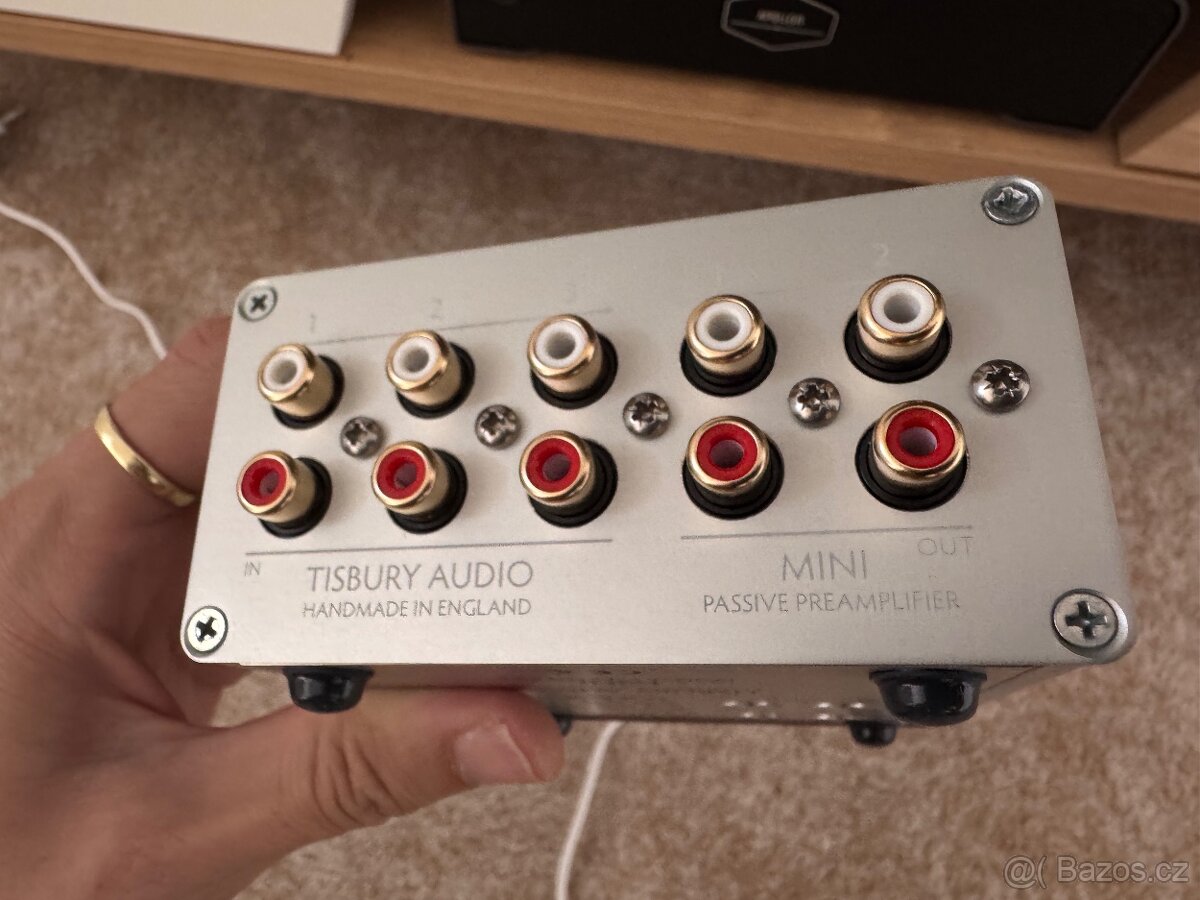 Tisbury Mini Passive Preamp II - 3x vstupy, 2x vystupy - 2