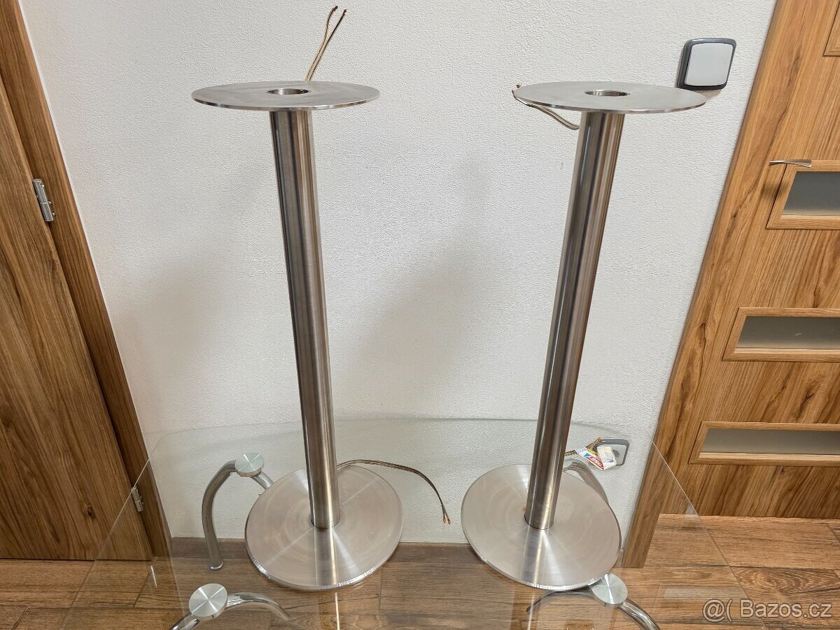 Stojany na reproduktory - 2