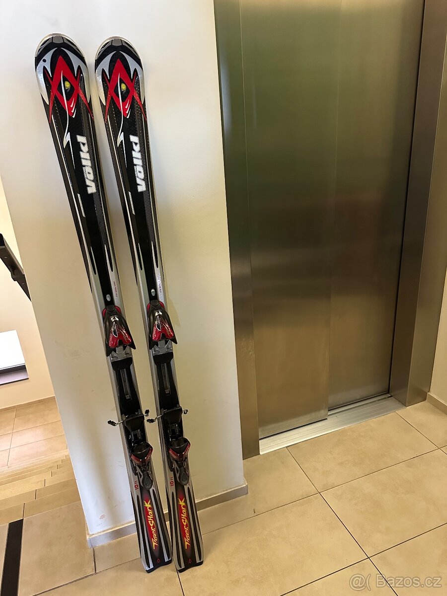 Sjezdové lyže Volkl - 2