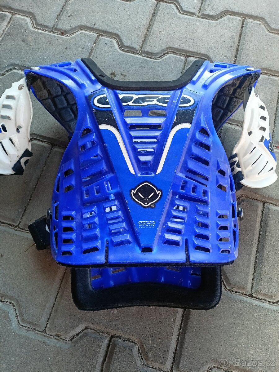 Hrudni chránič dítě - 2