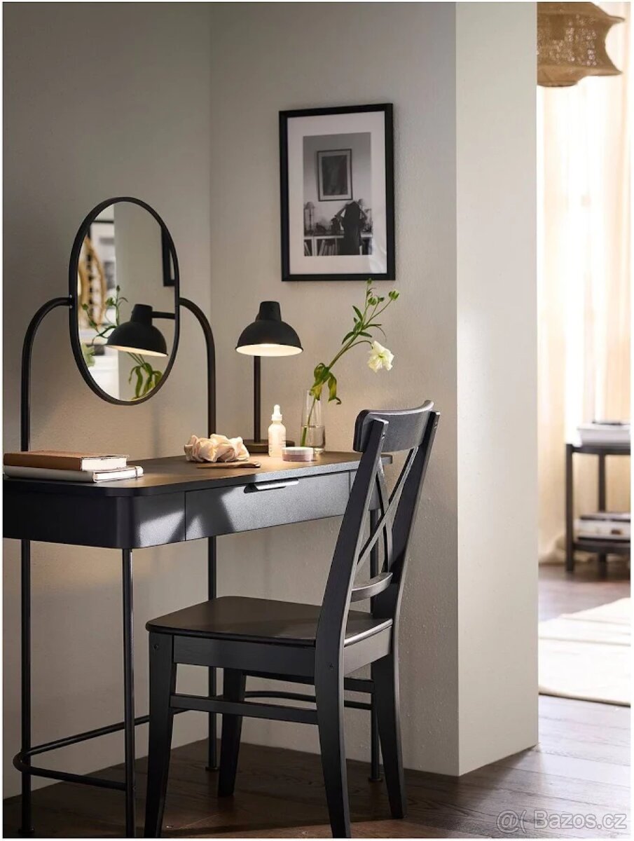 Kosmetický stolek Ikea - 2