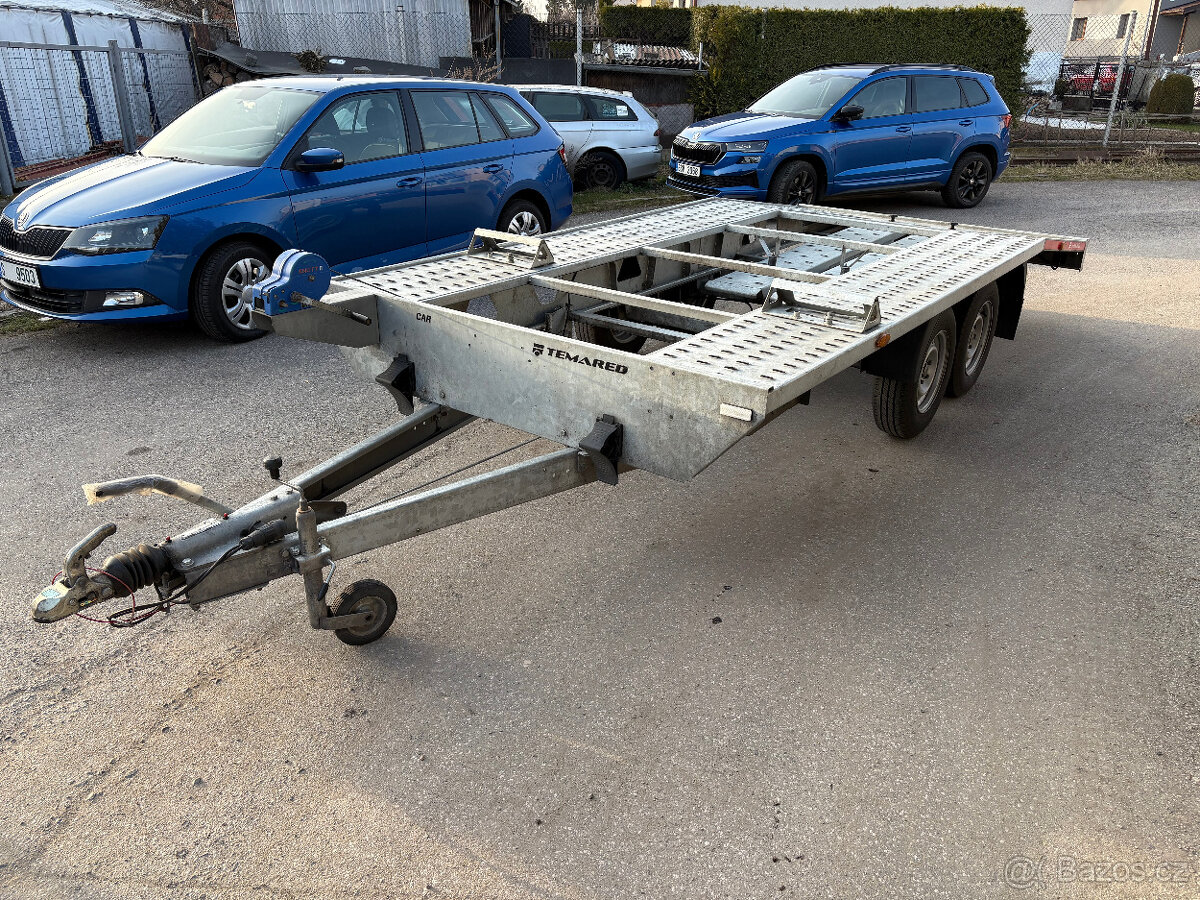 Přepravník na auta TEMARED 2700 ,odpočet DPH. - 2