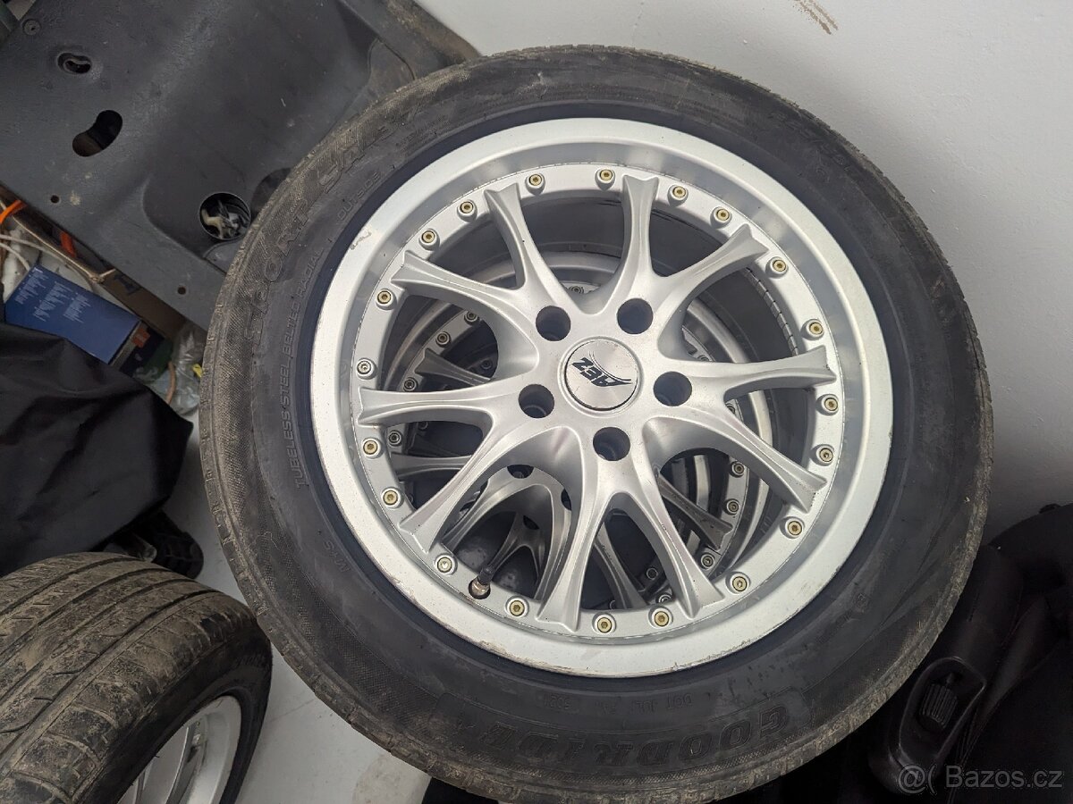 ALU AEZ 17", rozteč 5x120 . Zimní 215/60/17 C - 2