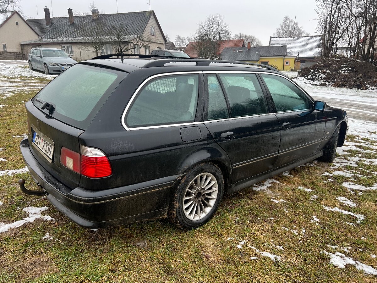 Bmw e39 525d touring díly - 2