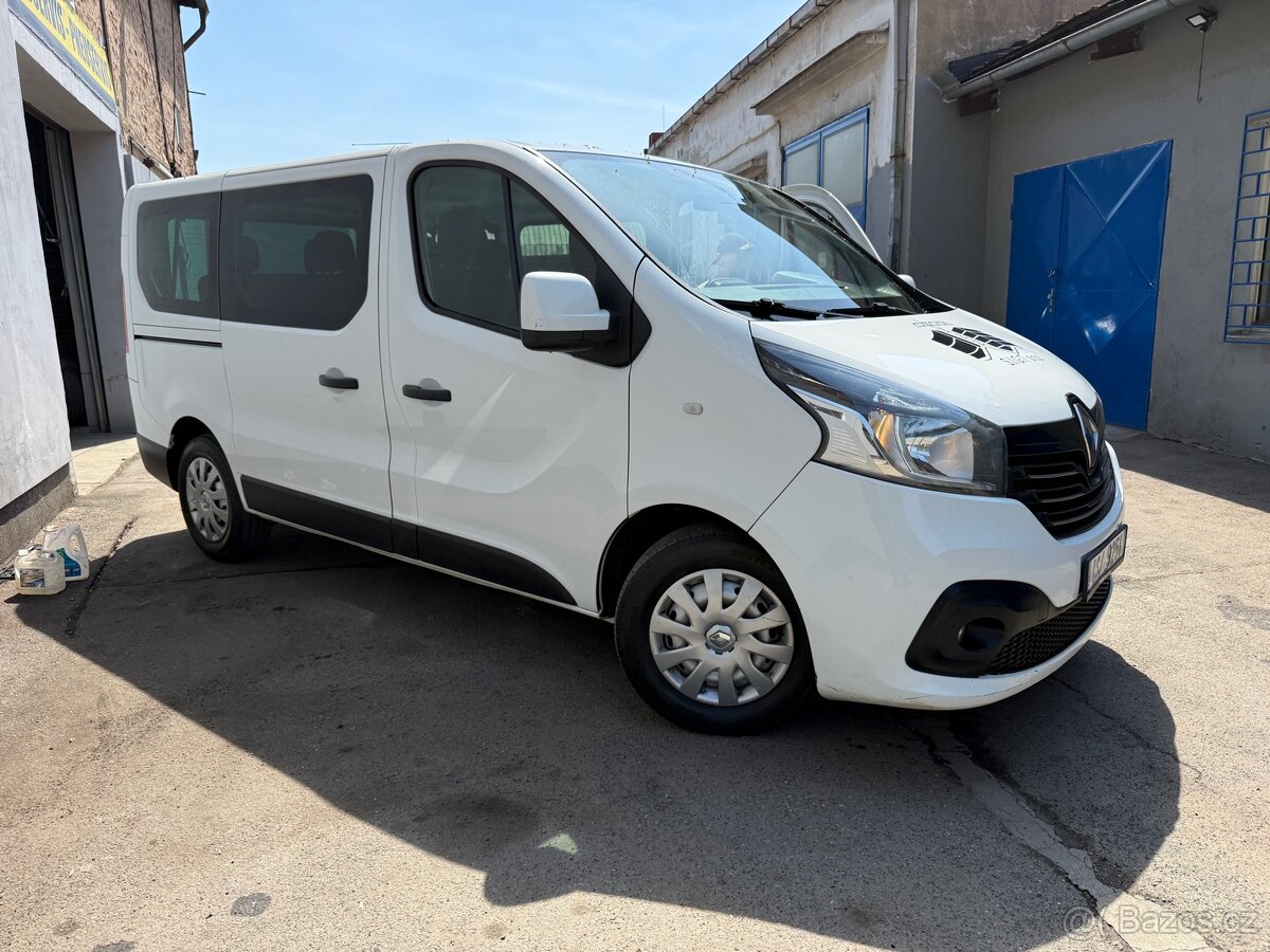 Renault Trafic 1.6 TDi (8 míst) 2018 rok - 2