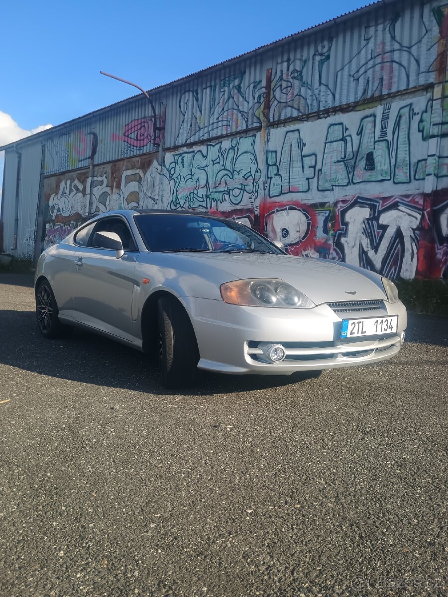 Hyundai coupe 2.7 V6 (Tiburon) - 2