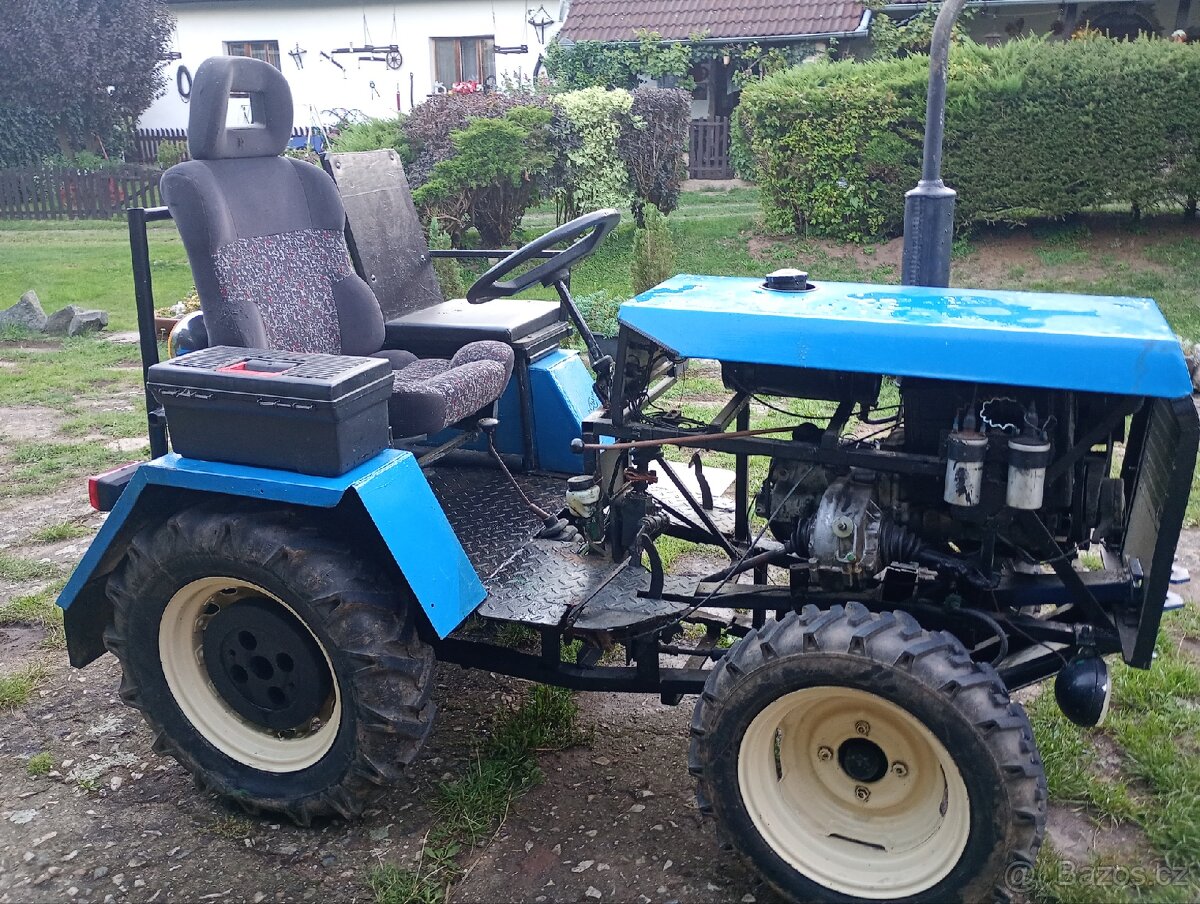 Malotraktor domácí výroby - 2