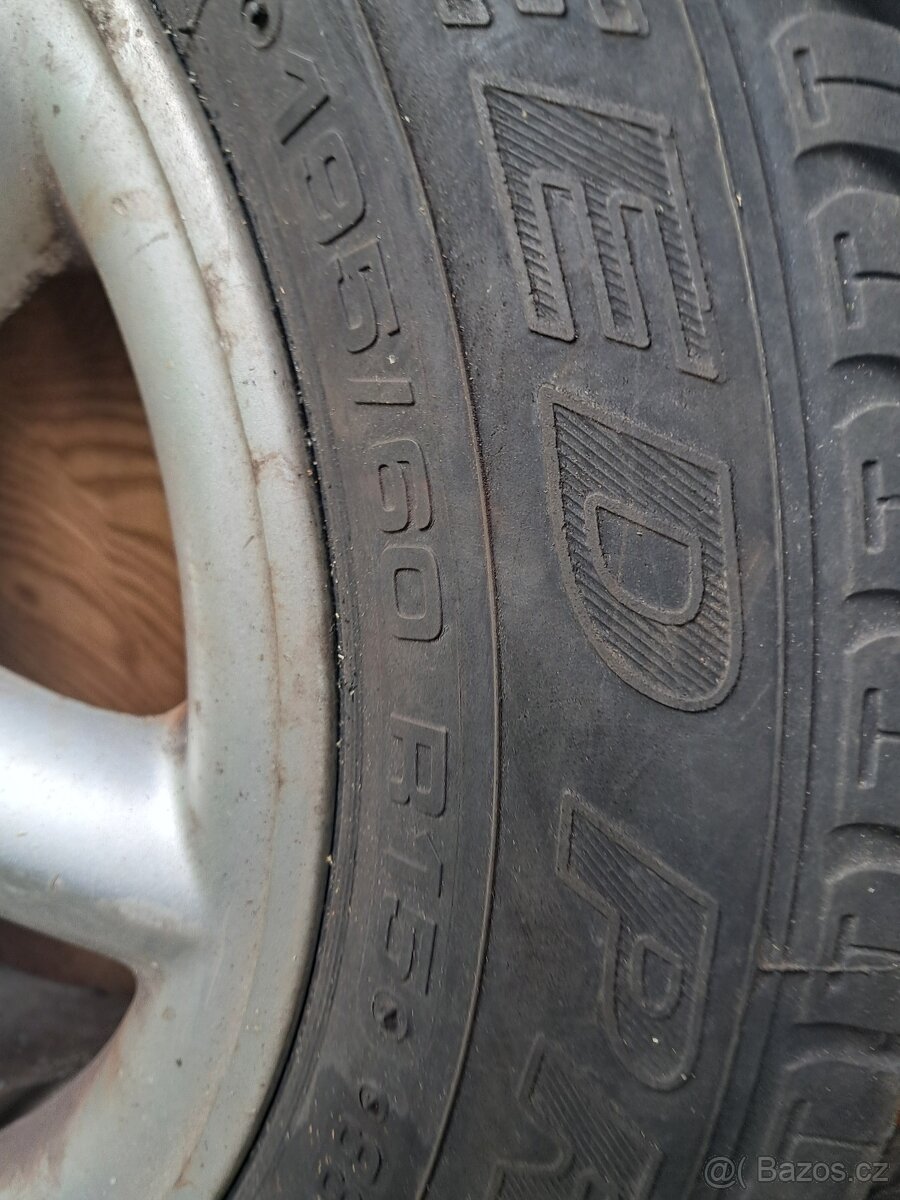 prodám kola k Renaultu scenic - 2