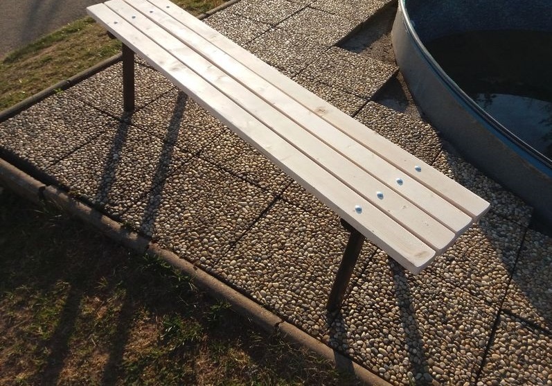 Lavička bez opěrky zad - 2