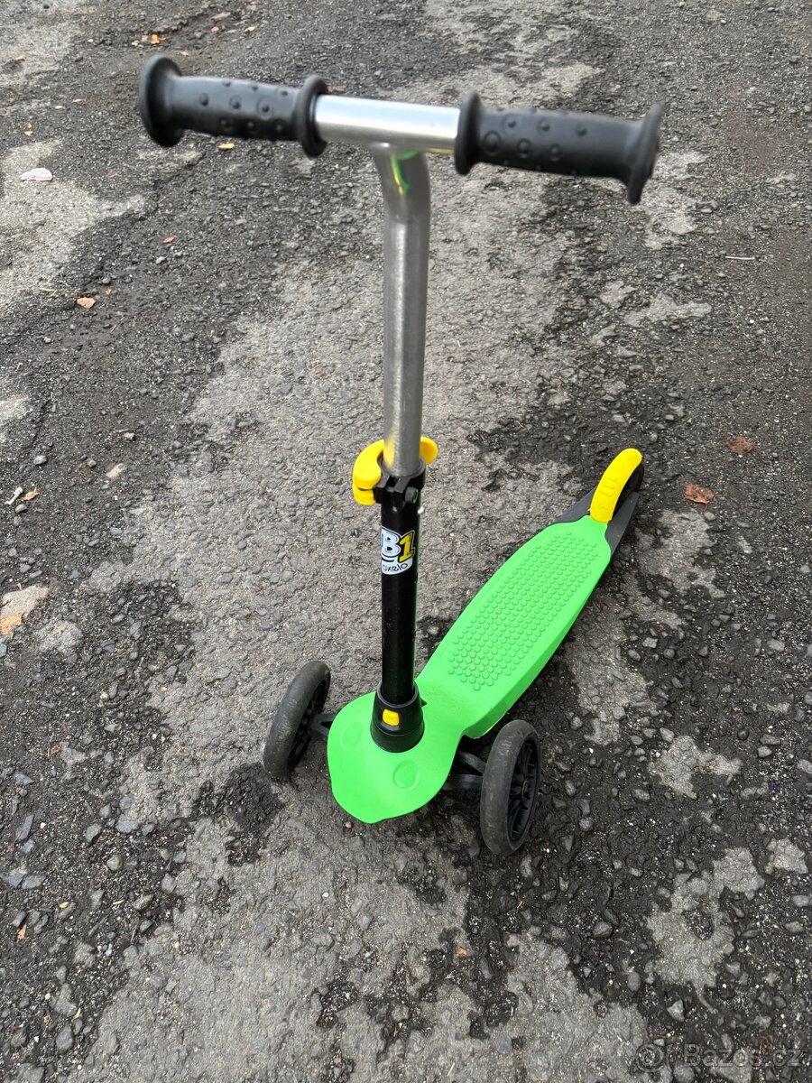 Dětská koloběžka - 2