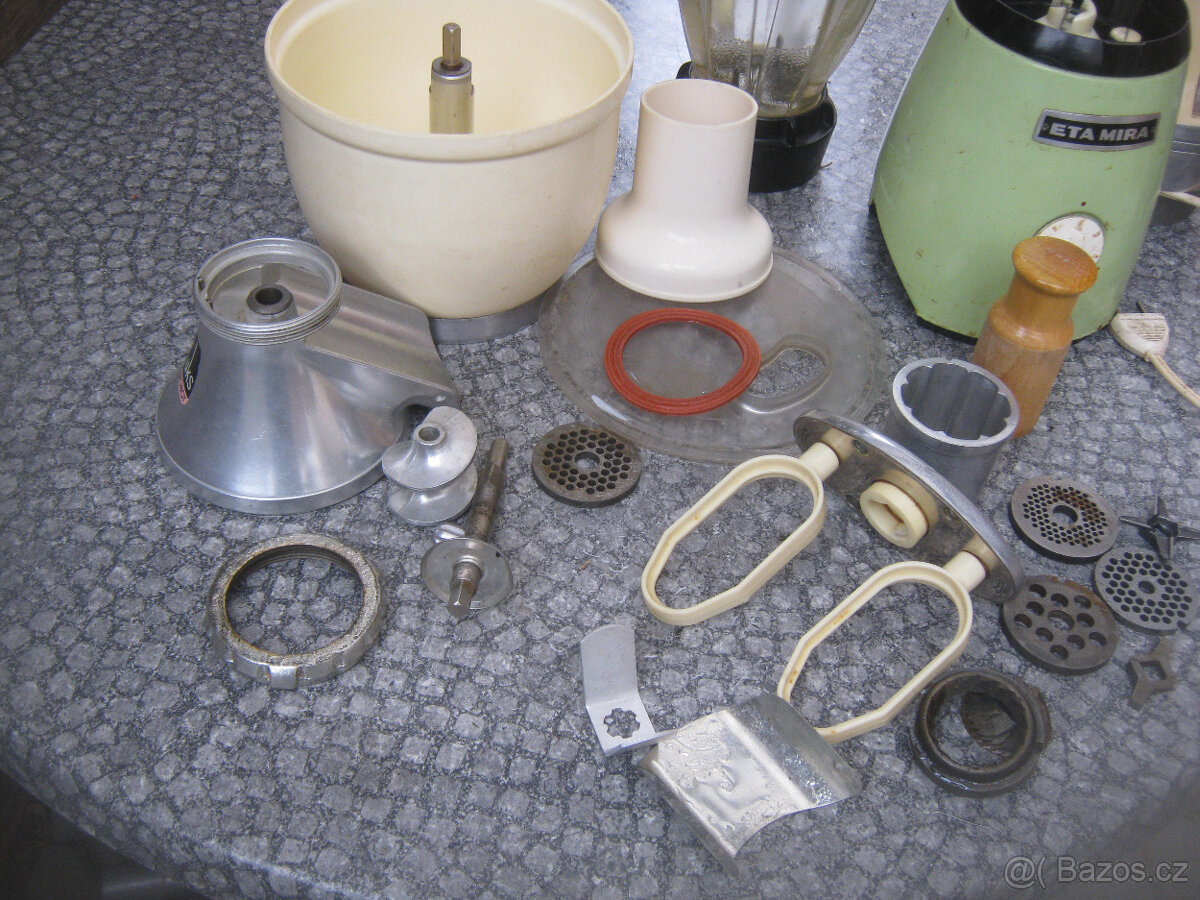 Prodám plně funkční mixér ETA Mira s výbavou. - 2