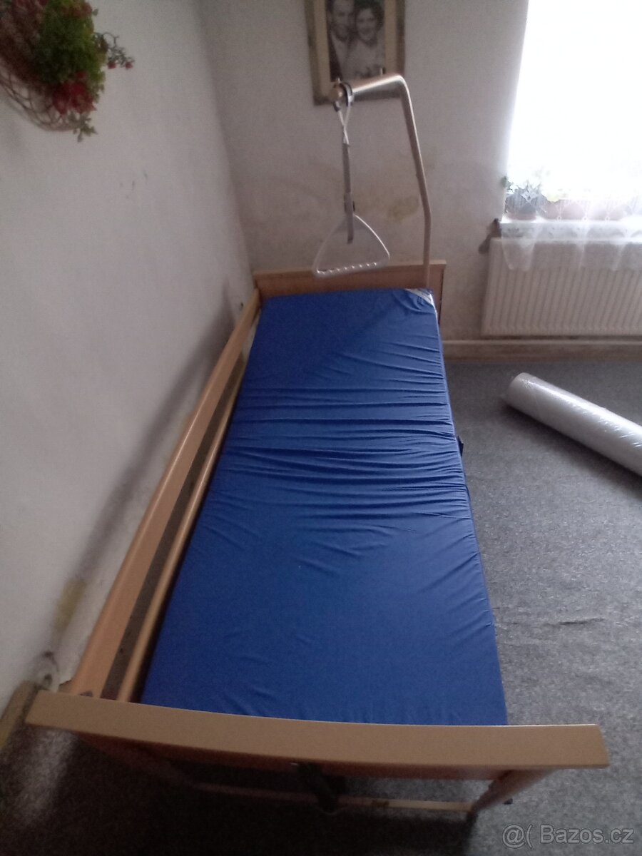 Elektrická polohovací postel - 2