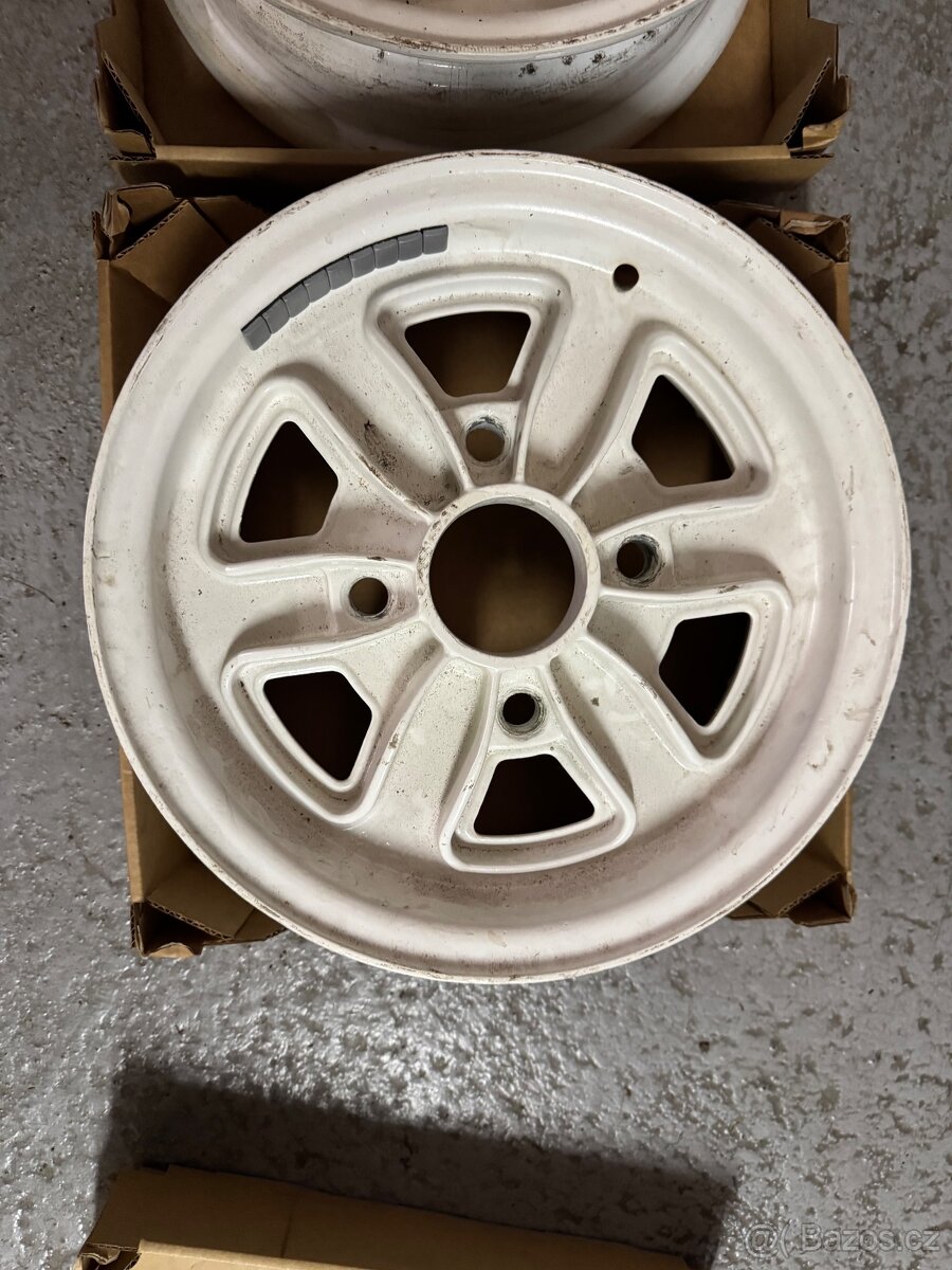 Otvíráky Škoda 4 1/2 J13 - 2