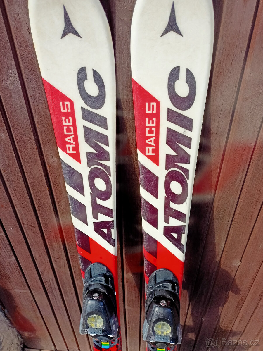 Kompletní vybavení pro děti na lyže. - 2