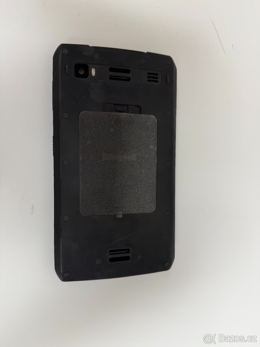 Průmyslový tablet Honeywell ScanPal EDA70 - 2