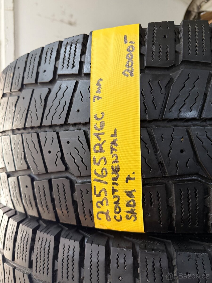 235/65r16C zimní continetal - 2