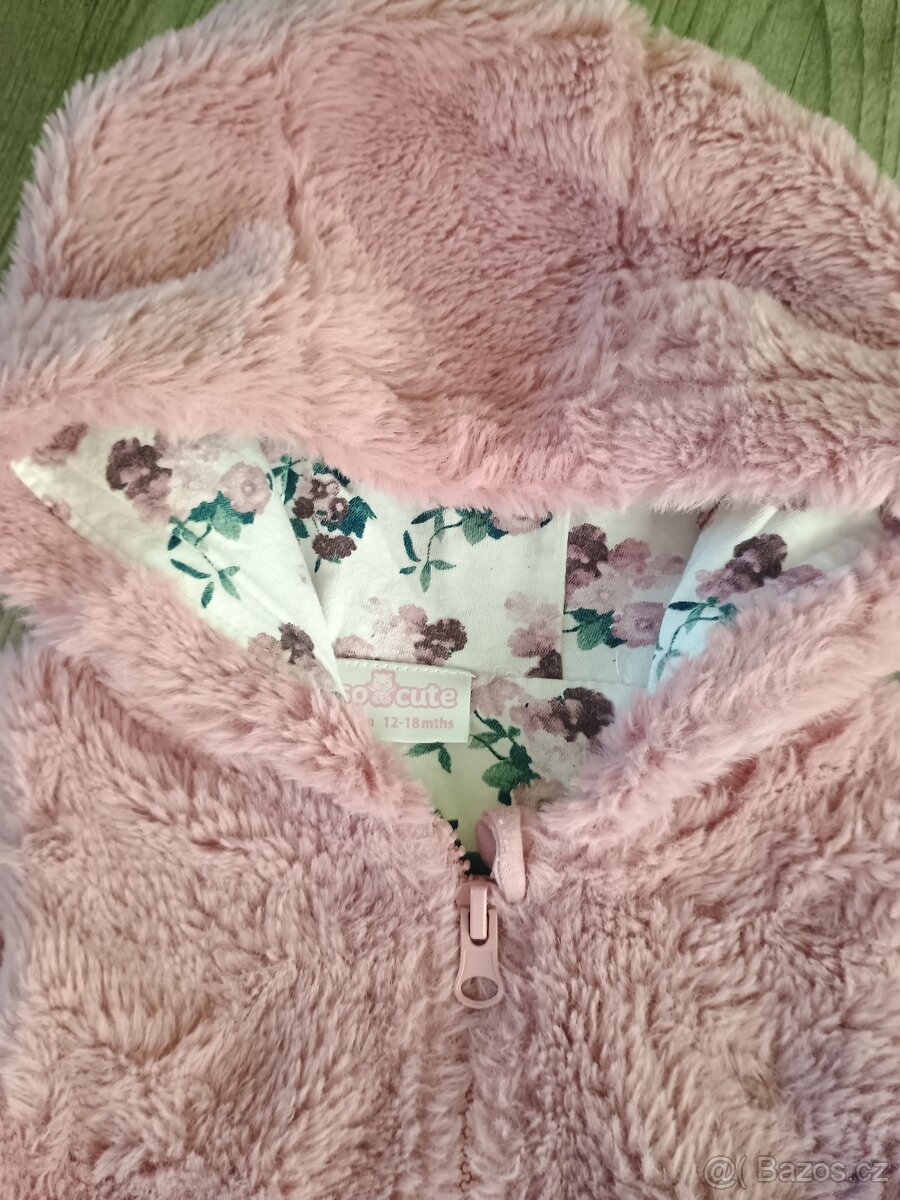 2x chlupatá vesta vel 86/92 - 2