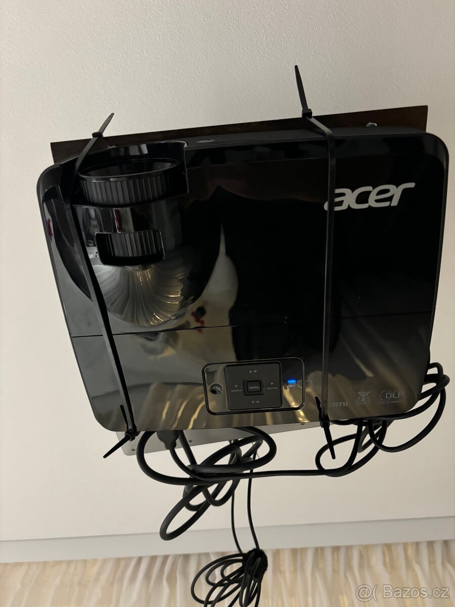 Projektor acer - 2