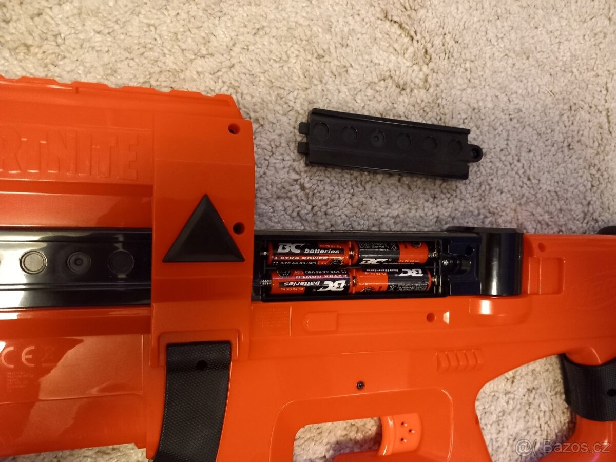 NERF Fortnite - na baterie - 2