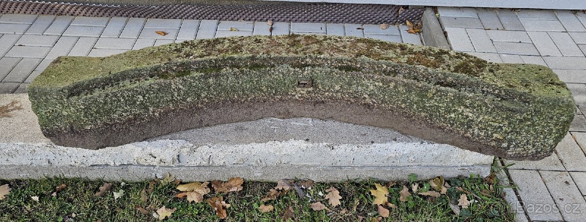 Žulový překlad nad dveře - 2