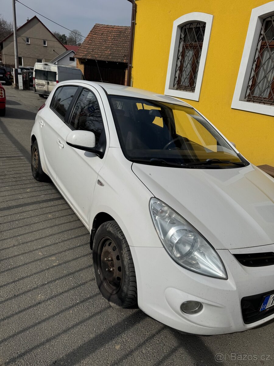 Hyundai i20 2012 - 2