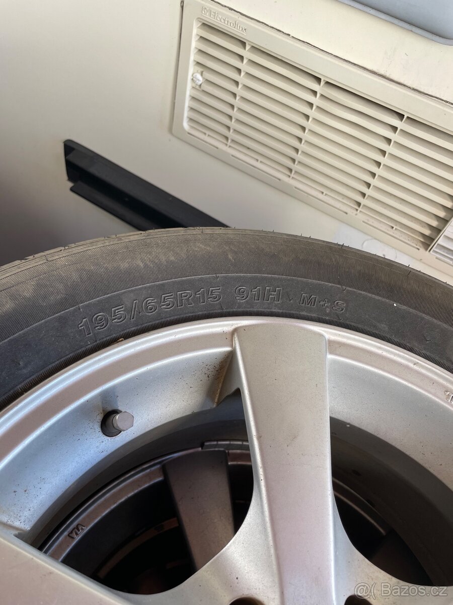 Sada letních pneu Goodride 195/65 R15 - 2