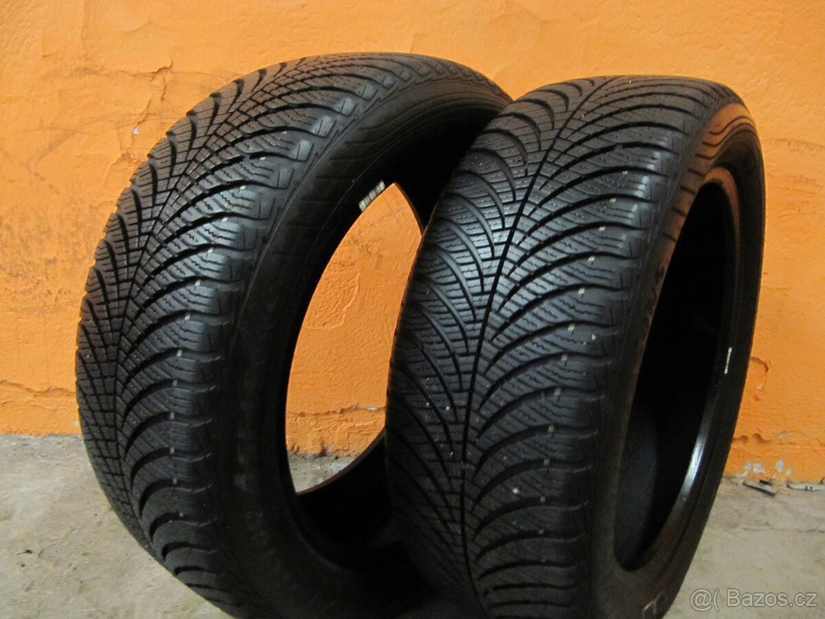 Pneu 205/55/17 Good Year Vector - 2