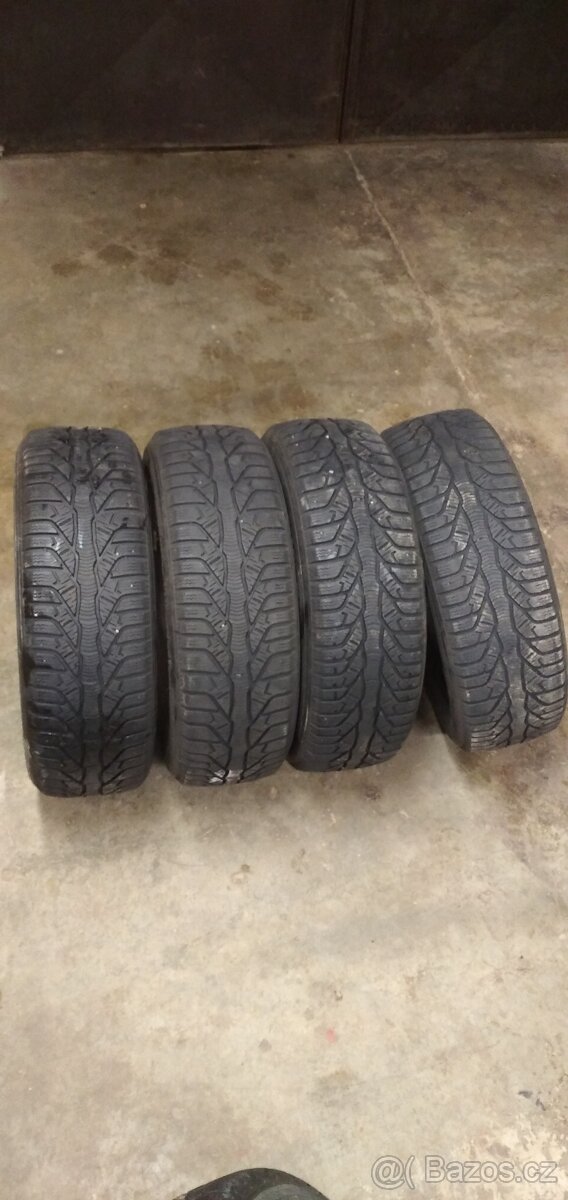 Zimní pneu 185/60 15 - 2