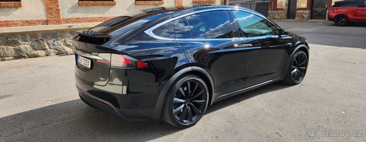 Tesla Model X, FSDZÁRUKATAŽNÉAWD91.2%SOH DPH - 2