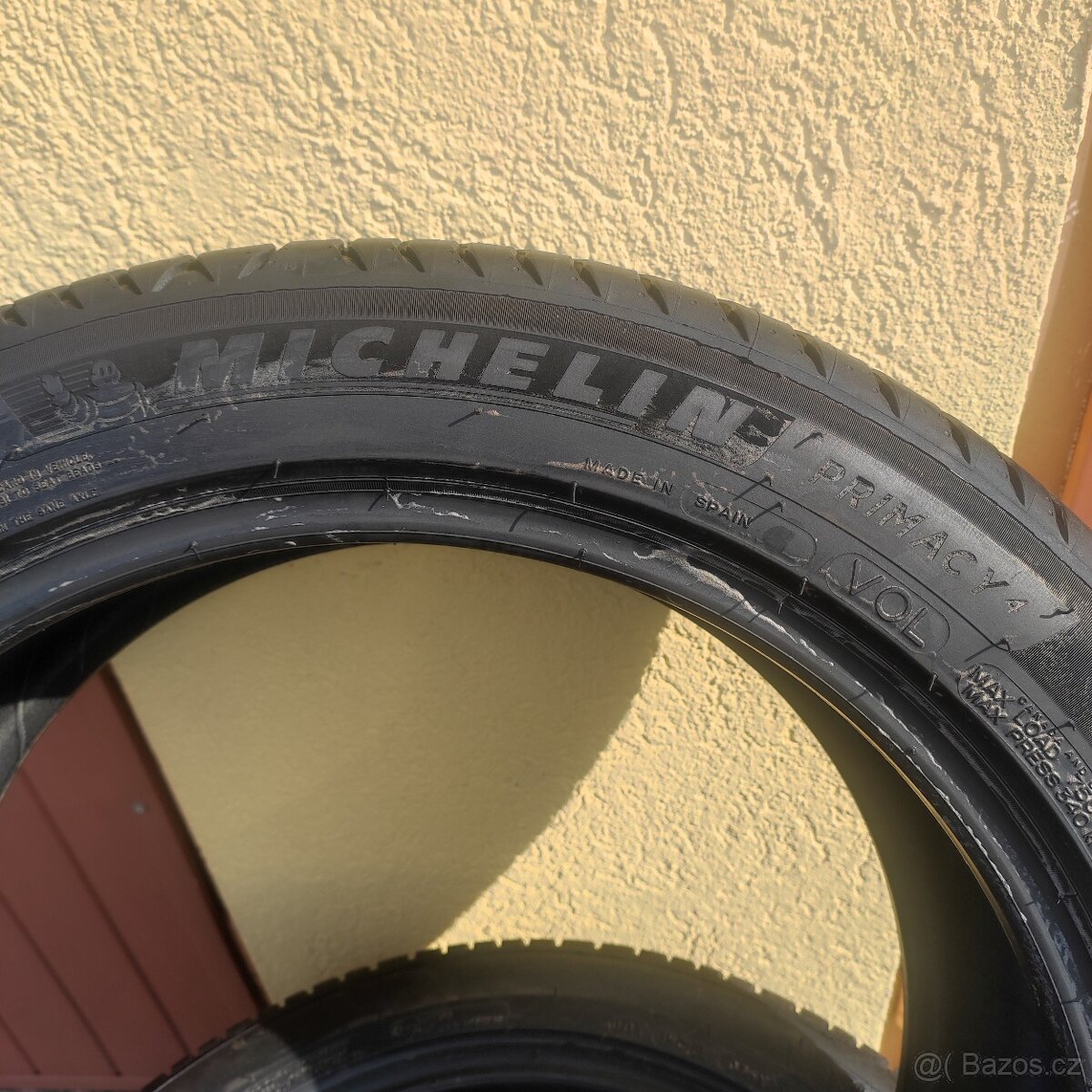 Letní pneumatiky 235/45 R18 - 2