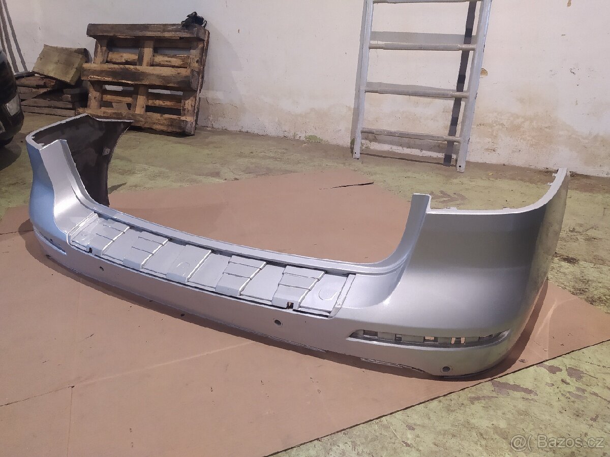 Zadní nárazník Mercedes Benz ML W166 - 2