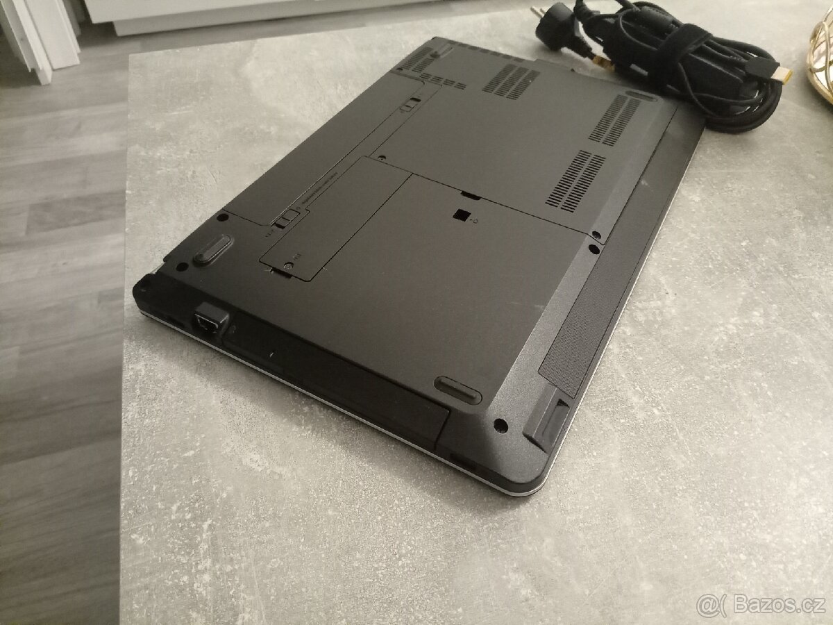 Lenovo Thinkpad Edge E531 - 2