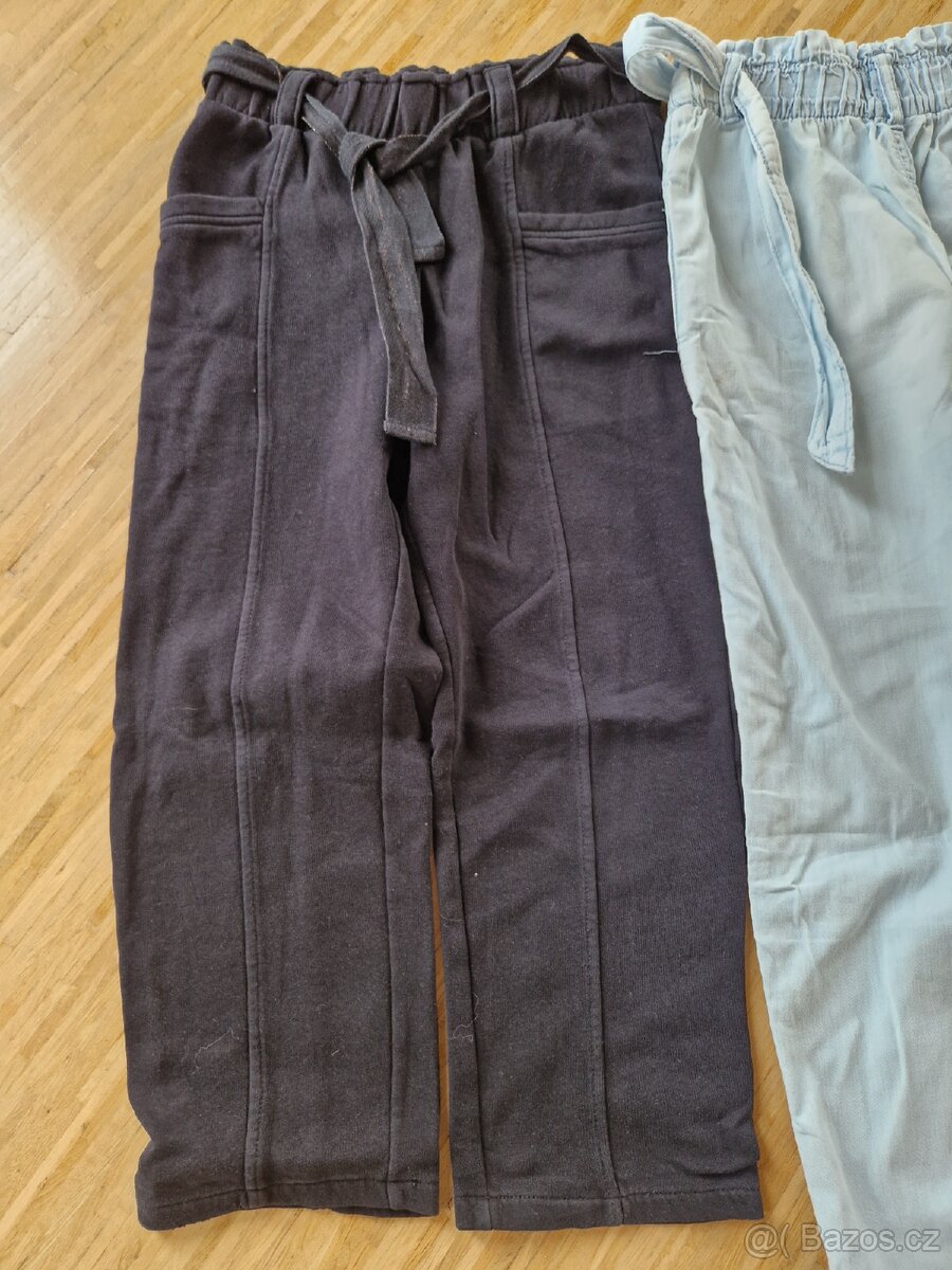 Kalhoty vel. 134, 140, 146 - 2